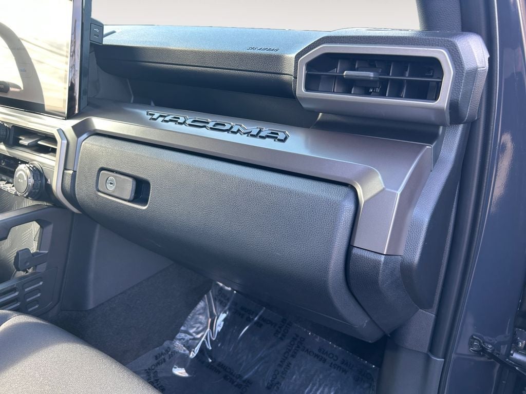 2024 Toyota TACOMA TRD OFFRD TRD Off-Road 1 Owner