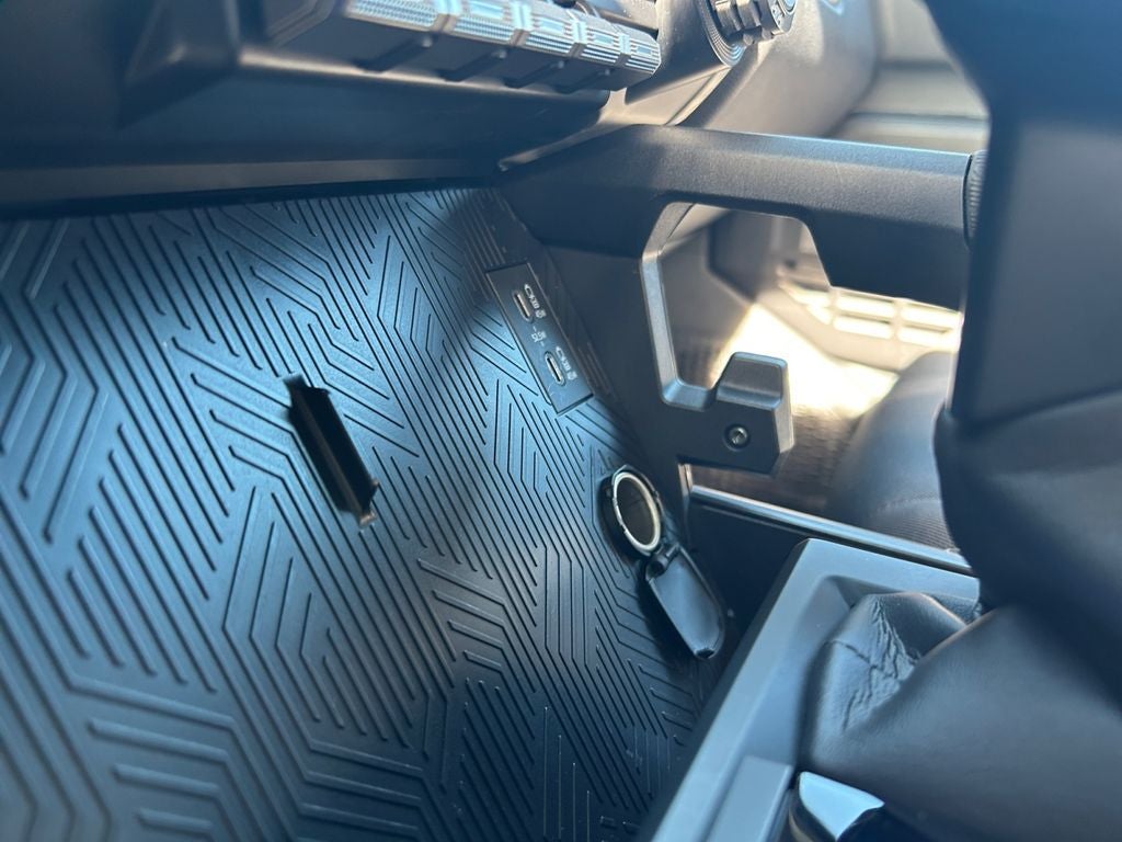 2024 Toyota TACOMA TRD OFFRD TRD Off-Road 1 Owner