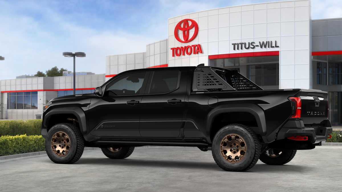 2026 Toyota Tacoma i-FORCE MAX Trailhunter