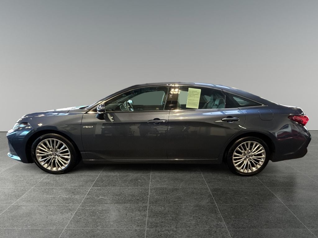 2019 Toyota AVALON HYBRID Limited