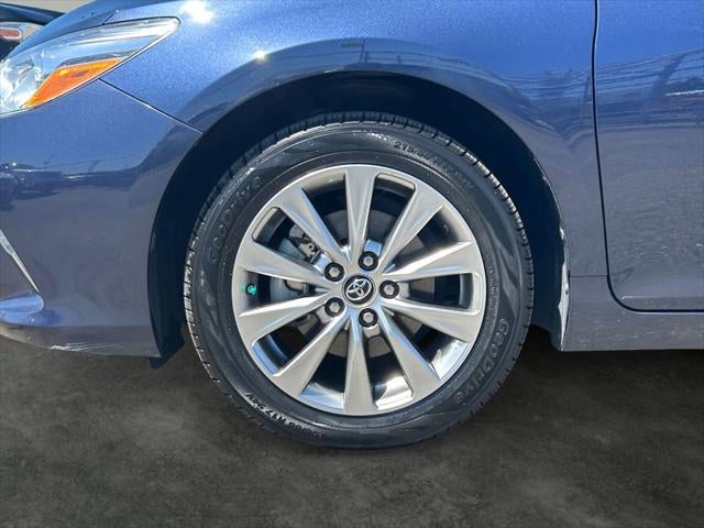 2017 Toyota CAMRY XLE