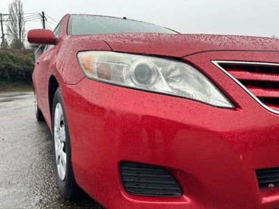 2011 Toyota CAMRY LE