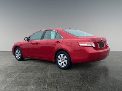2011 Toyota CAMRY LE
