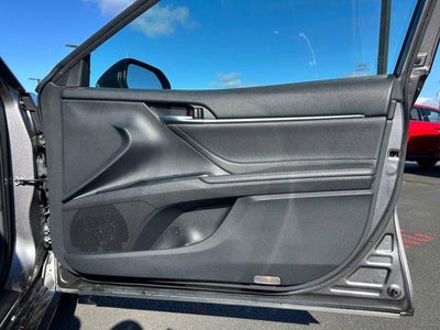 2018 Toyota CAMRY XLE