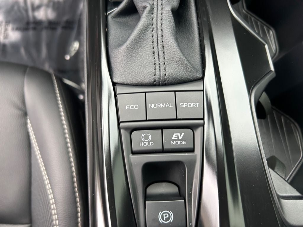 2026 Toyota CAMRY SE Nightshade HYBRID
