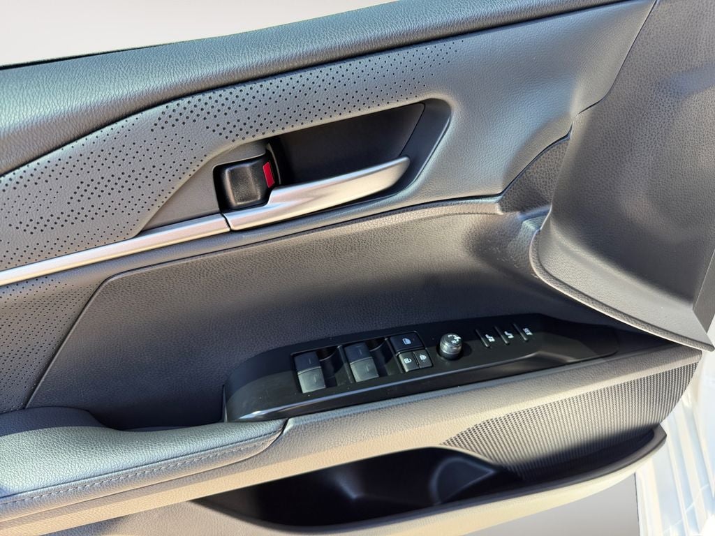 2026 Toyota Camry XSE HYBRID