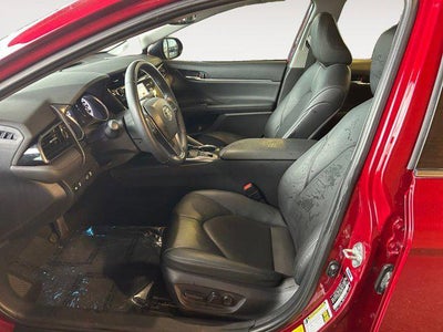 2020 Toyota CAMRY HYBRID XLE