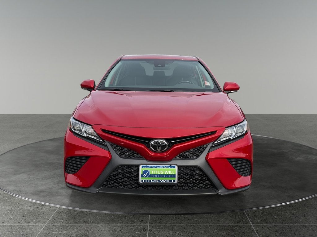 2020 Toyota Camry SE