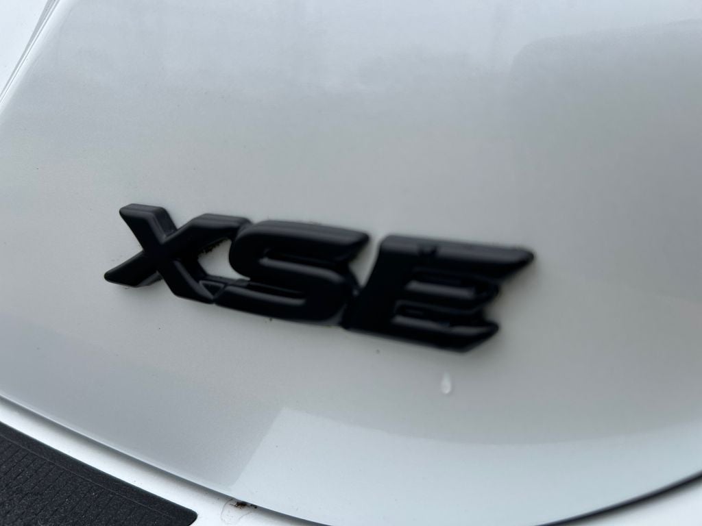 2023 Toyota CAMRY XSE V6