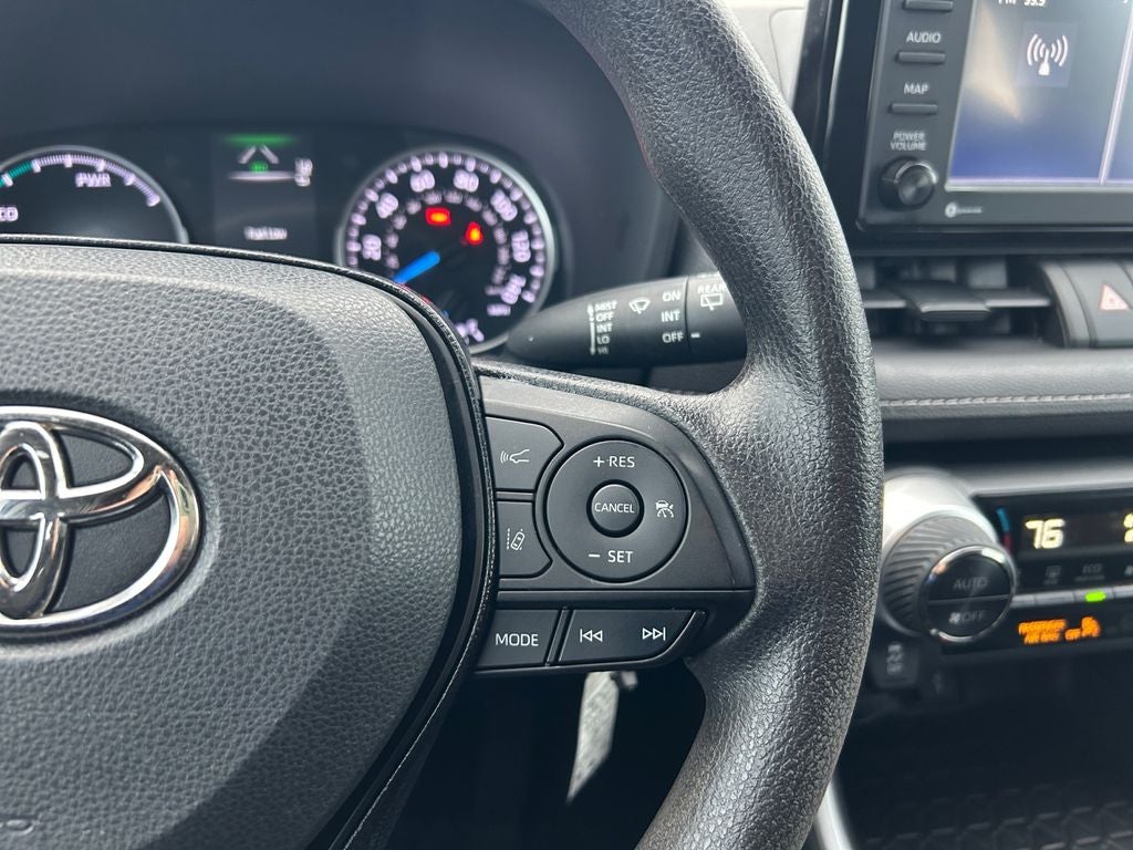 2021 Toyota RAV4 HYBRID LE