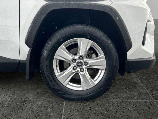 2021 Toyota RAV4 HYBRID LE 1 Owner