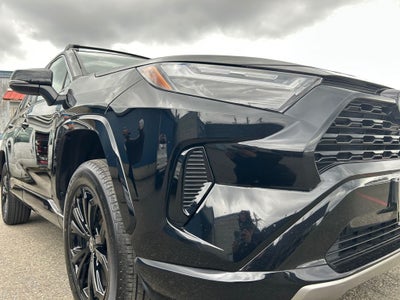 2022 Toyota RAV4 HYBRID SE