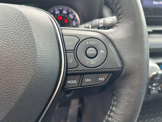 2022 Toyota RAV4 HYBRID SE