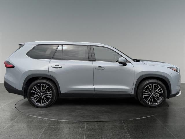 2025 Toyota Grand Highlander Hybrid MAX Platinum