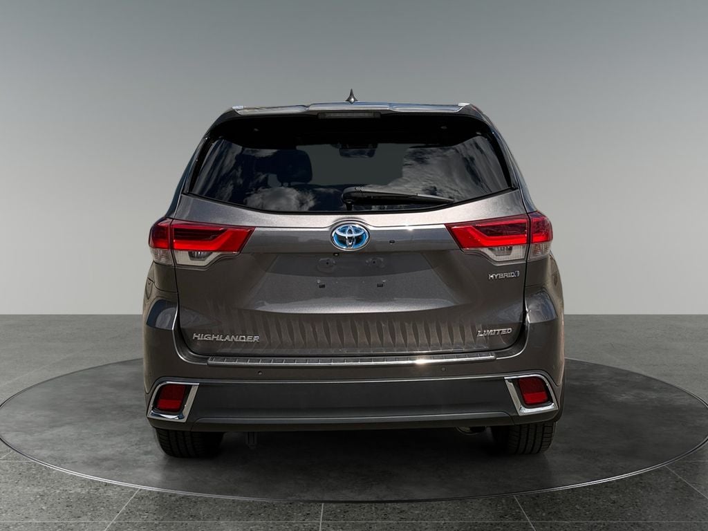 2018 Toyota Highlander Hybrid Limited Platinum 30 MPG
