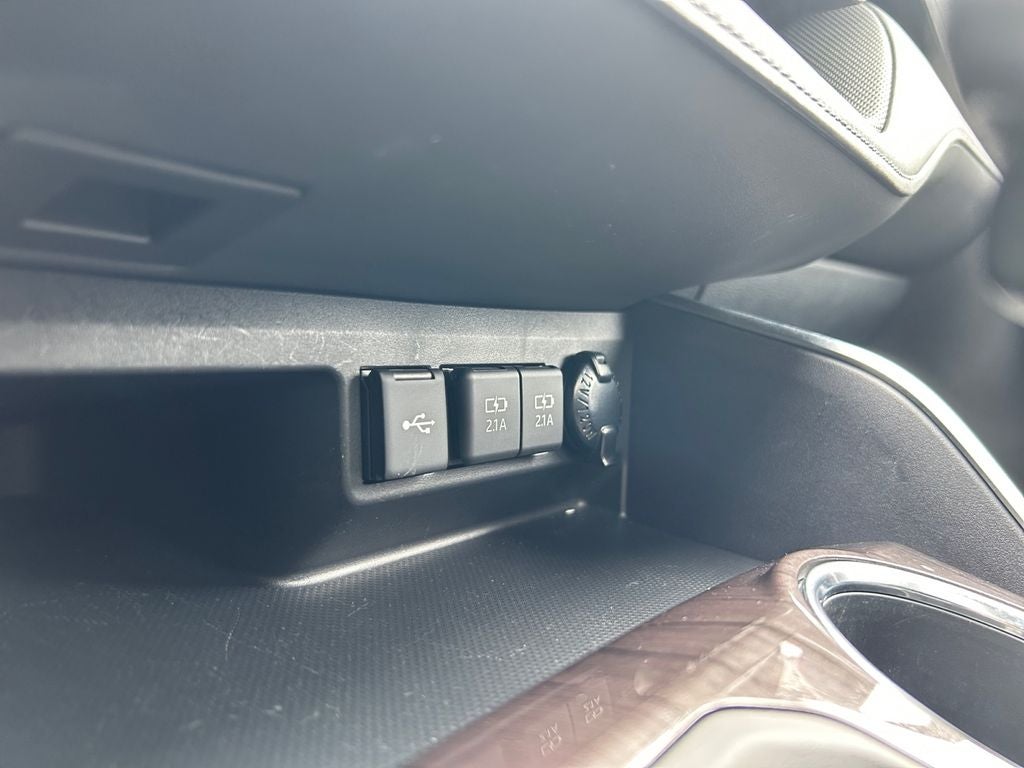 2020 Toyota HIGHLANDER Limited