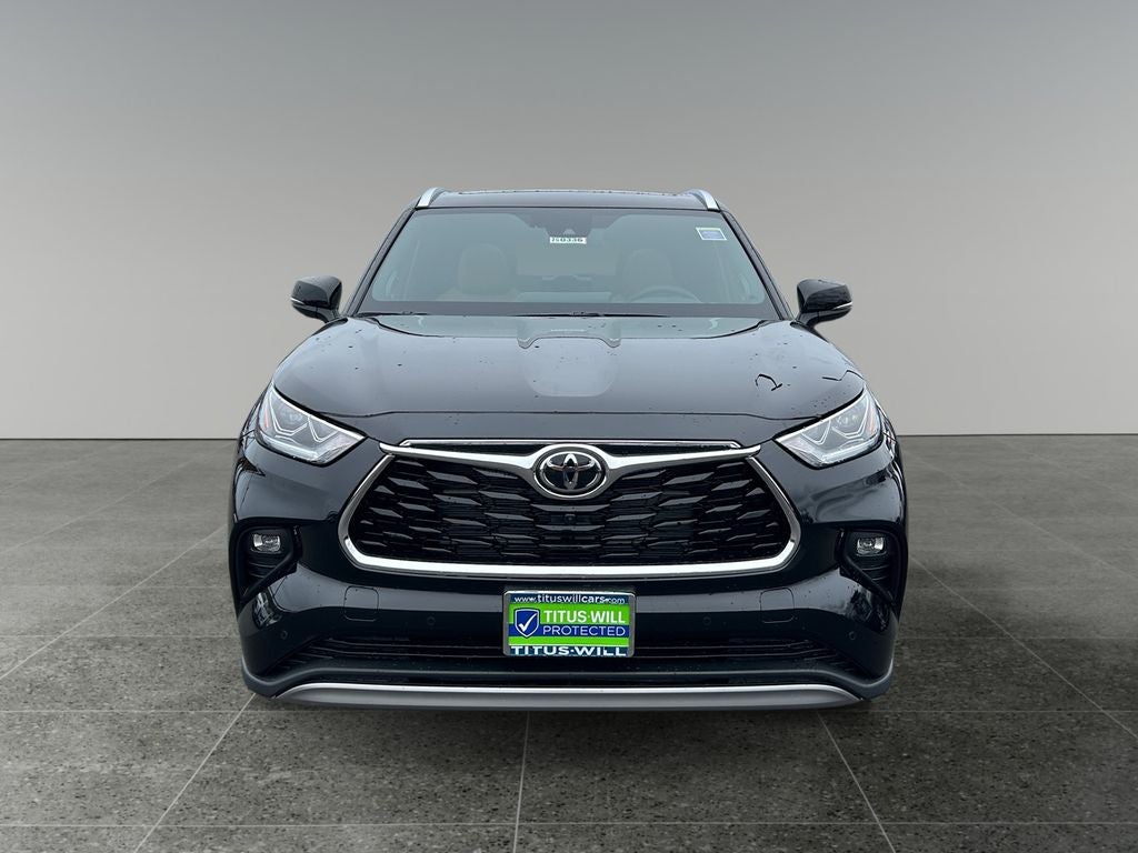 2026 Toyota Highlander Hybrid Platinum