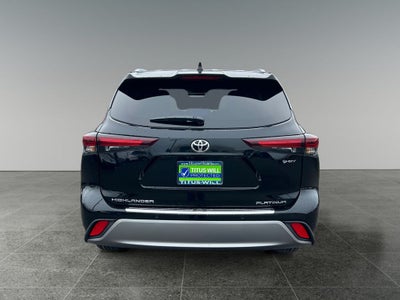 2026 Toyota Highlander Hybrid Platinum