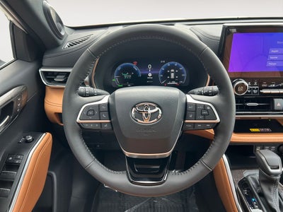 2026 Toyota Highlander Hybrid Hybrid Platinum