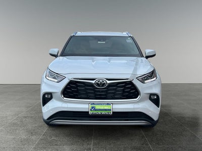 2026 Toyota Highlander Hybrid Hybrid Platinum