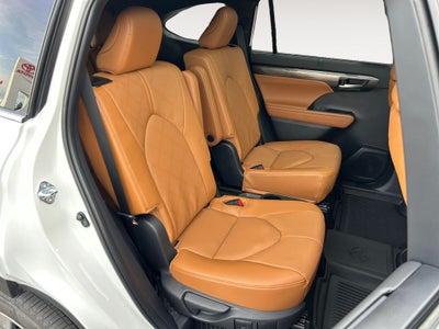 2026 Toyota Highlander Hybrid Hybrid Platinum