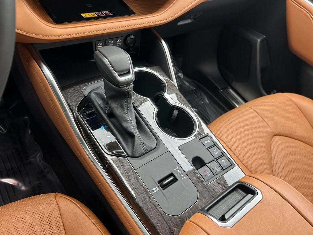 2026 Toyota Highlander Hybrid Hybrid Platinum