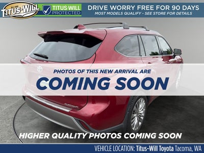 2022 Toyota Highlander Hybrid Platinum