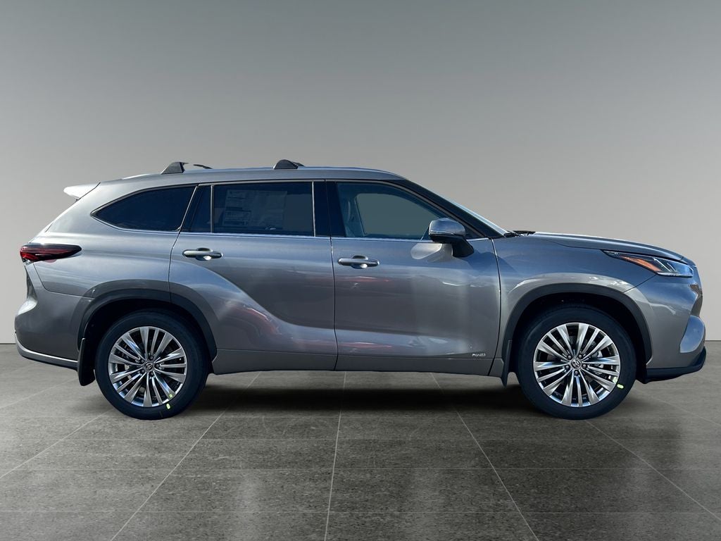 2026 Toyota Highlander Hybrid Hybrid Platinum