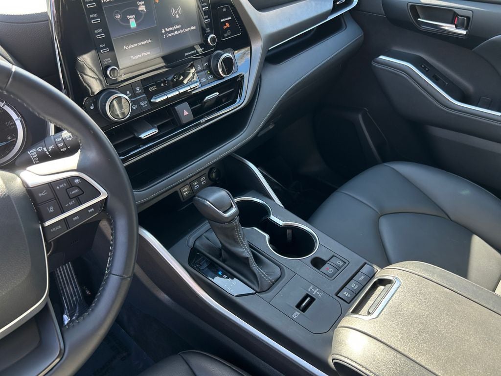 2022 Toyota HIGHLANDER HYBRD XLE