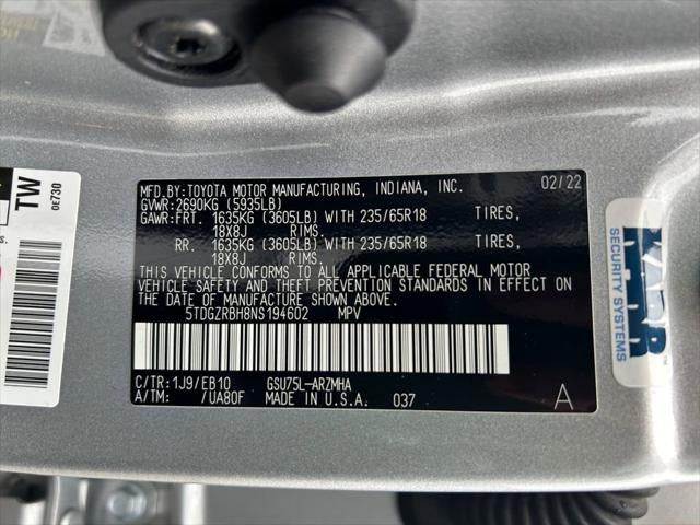 2022 Toyota HIGHLANDER XLE