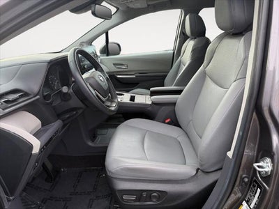 2024 Toyota Sienna XLE 7 Passenger