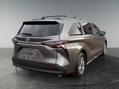 2024 Toyota Sienna XLE 7 Passenger