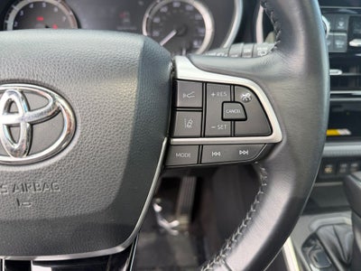 2023 Toyota Highlander XSE