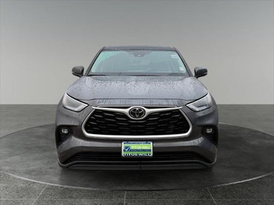 2023 Toyota Highlander LE