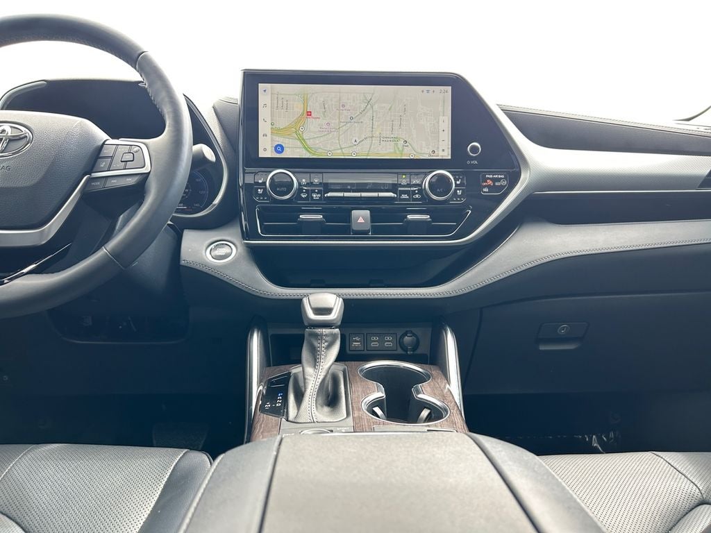 2023 Toyota HIGHLANDER Platinum 1 OWNER