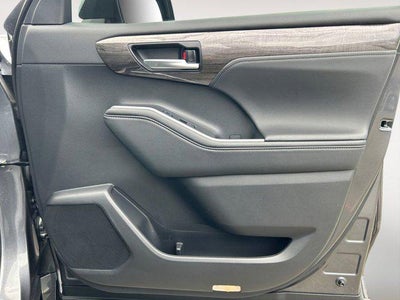 2023 Toyota HIGHLANDER Platinum 1 OWNER