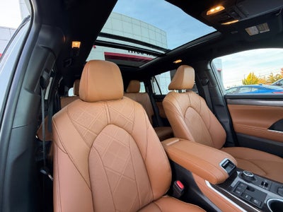 2026 Toyota Highlander Platinum
