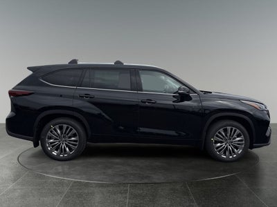 2026 Toyota Highlander Platinum