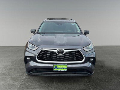 2024 Toyota HIGHLANDER XLE