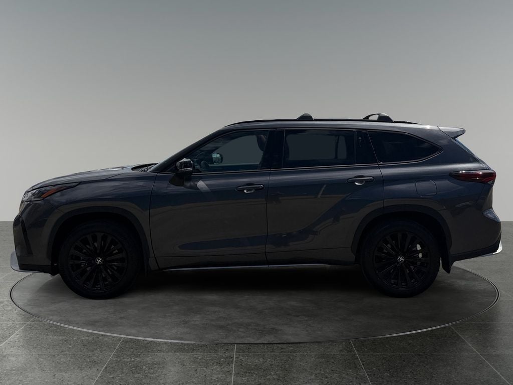2025 Toyota Highlander XSE