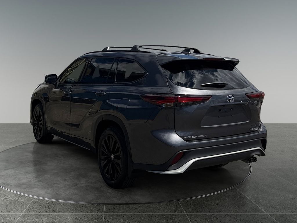 2025 Toyota Highlander XSE