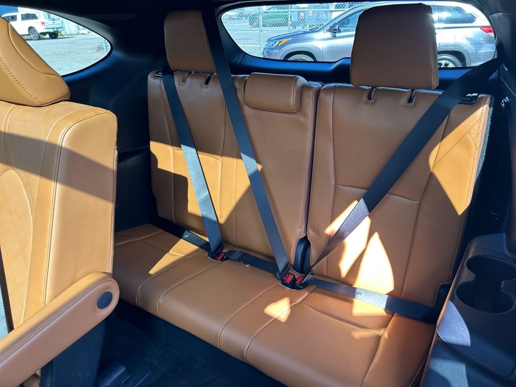 2025 Toyota HIGHLANDER Platinum