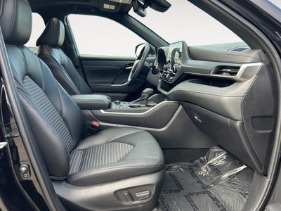 2023 Toyota HIGHLANDER XSE