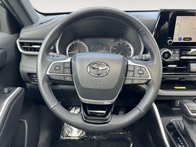 2023 Toyota HIGHLANDER XSE
