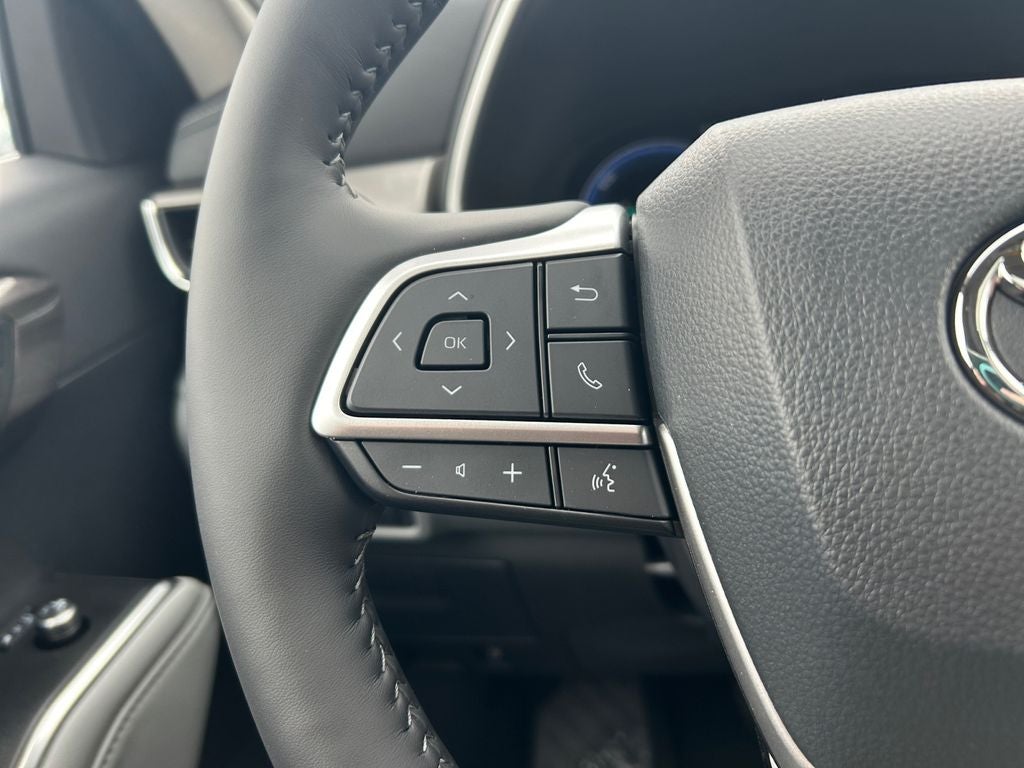 2026 Toyota Highlander Hybrid Hybrid Limited