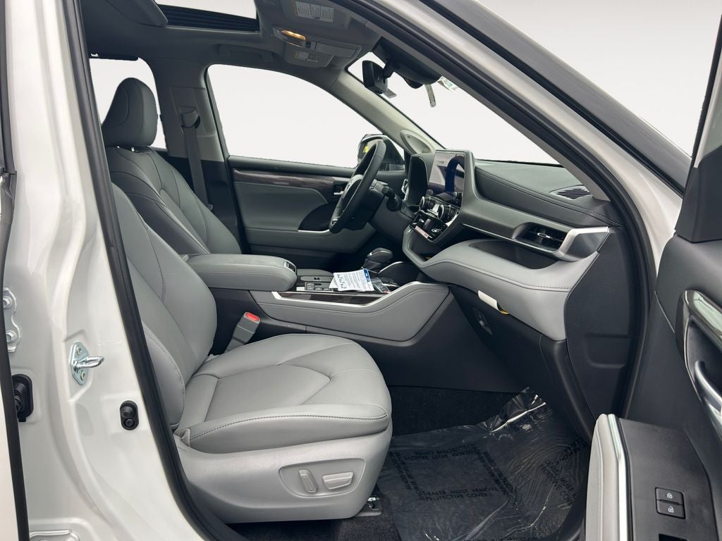 2026 Toyota Highlander Hybrid Hybrid Limited