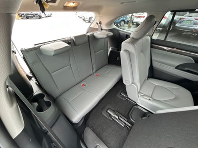 2026 Toyota Highlander Hybrid Hybrid Limited