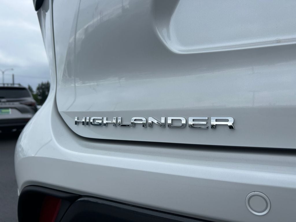 2026 Toyota Highlander Hybrid Hybrid Limited