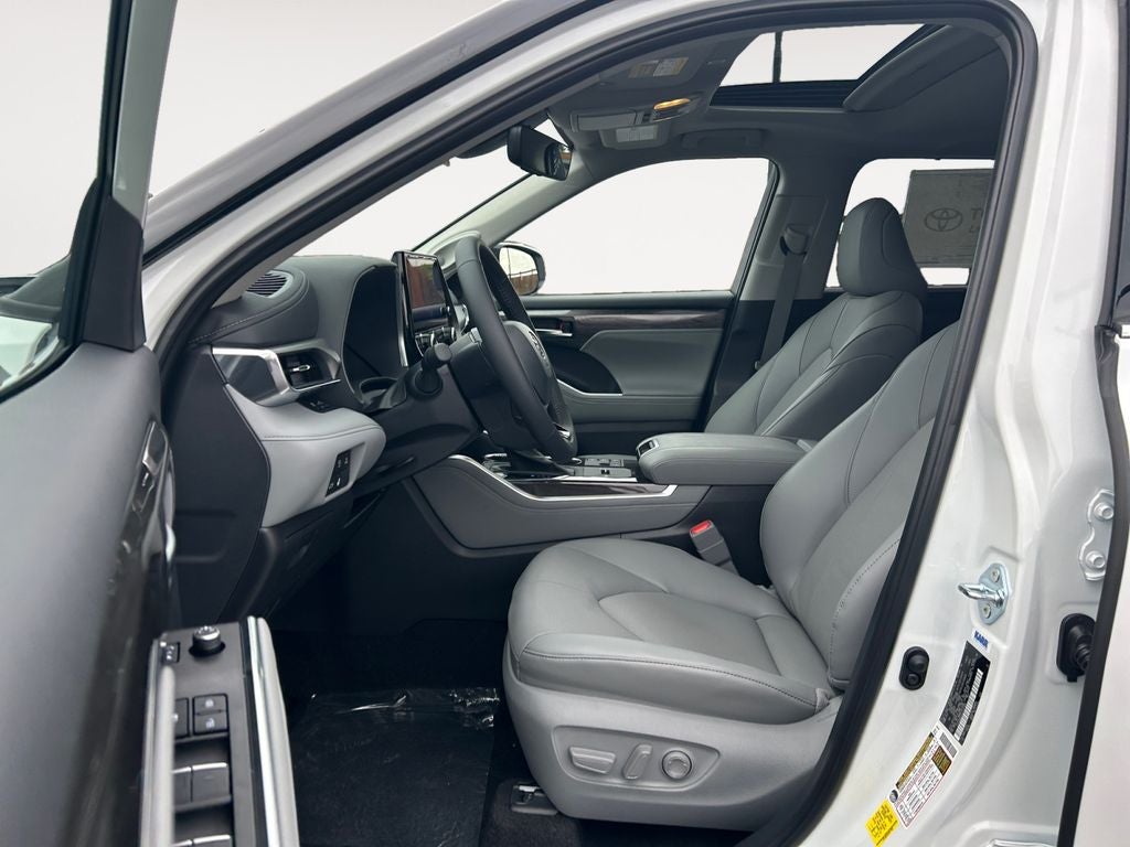2026 Toyota Highlander Hybrid Hybrid Limited