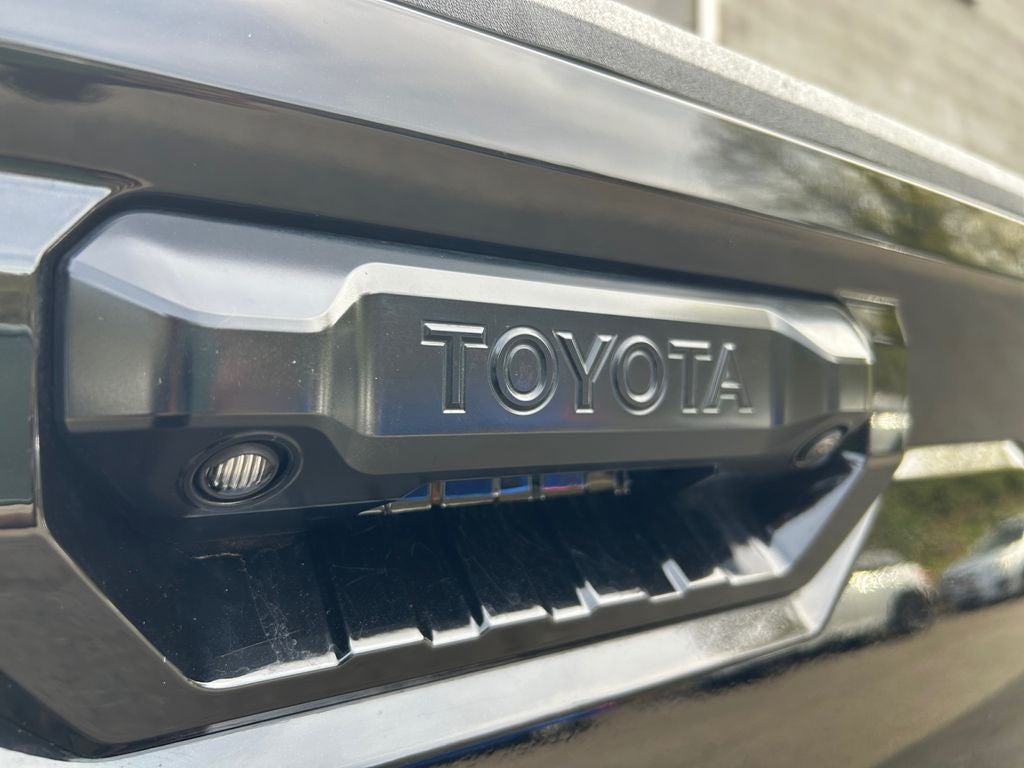 2023 Toyota TUNDRA 4X4 Limited 1 OWNER